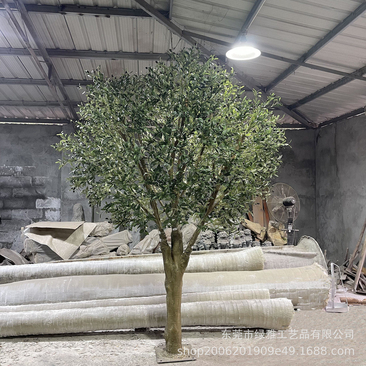 仿真橄榄树玻璃钢假树园林景区绿化装饰树小区公园绿化假树