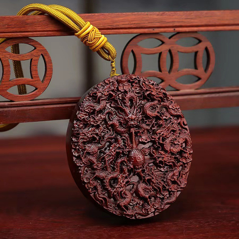 小叶紫檀木雕手把件九龙戏珠吊坠文玩工艺品木质汽车挂件直播礼品