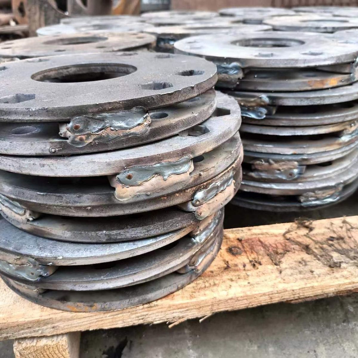 适用旋耕机开垦刀轴刀盘霸道刀轴圆盘改装旋耕机孔中45和60石头地