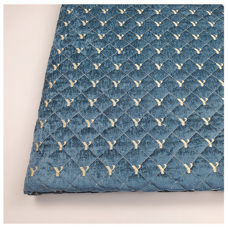 厂家直销绗缝沙发布夹棉雪尼尔防滑面料沙发套半成品沙发垫布料