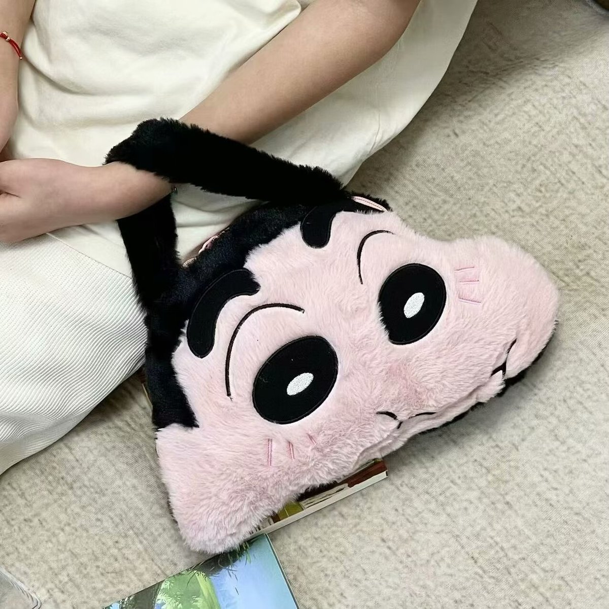 日系卡通小新手拎毯子包二合一办公室空调毯抱枕毯手拎子可收纳