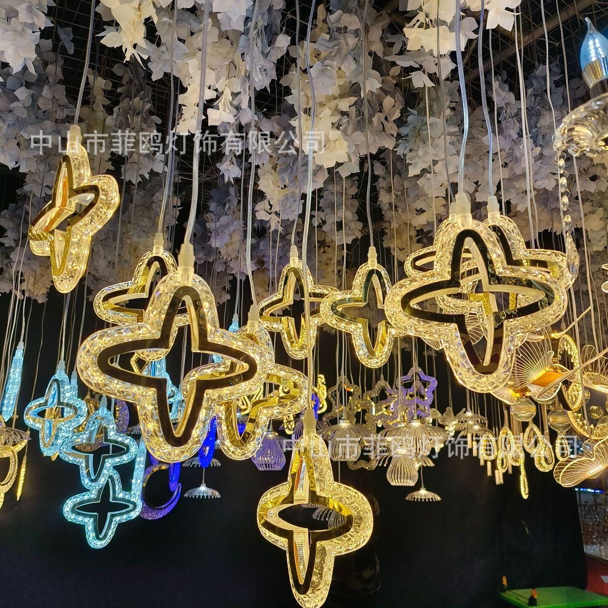 新款婚庆10头led四叶草吊灯装饰氛围灯串婚吊顶装饰布置酒店场地