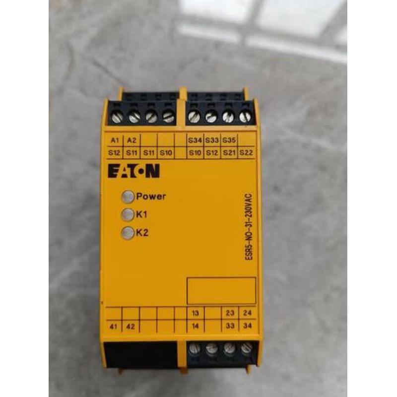 安全继电器 ESR5-NO-21-24VAC-DC  EMR6-I15-B-1