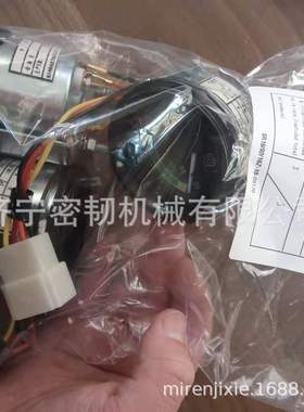 热销压路机油配件sr12/sr16/sr18全车温表d2122-14010