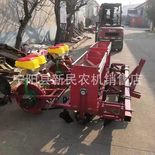 热销两垄播种机玉米铺膜播种机膜上打孔四行谷子高粱绿豆铺膜点播