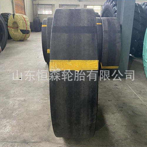 热销金源1100-20c-1光面斜交轮胎900-20压路机工程轮胎16层级耐磨