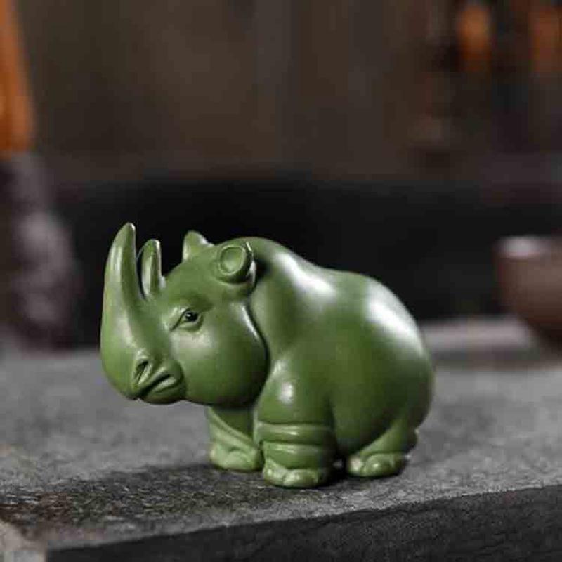 德化茶宠玩宜兴紫砂绿泥小巧摆件茶宠茶犀牛陶瓷茶道配件