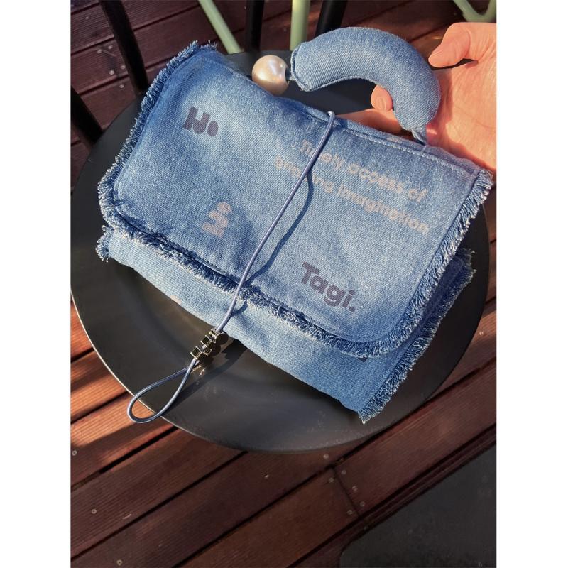 v9d@大容量兜蛋卷收纳包可爱便携可拆卸撞色旅行洗漱折叠小众哈