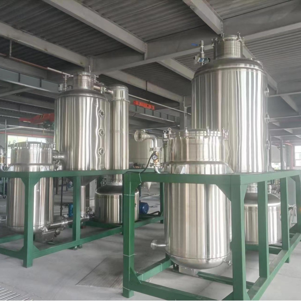 热销单效浓缩器循环果汁浓缩器梨子膏生产线甘蔗糖浓缩设备