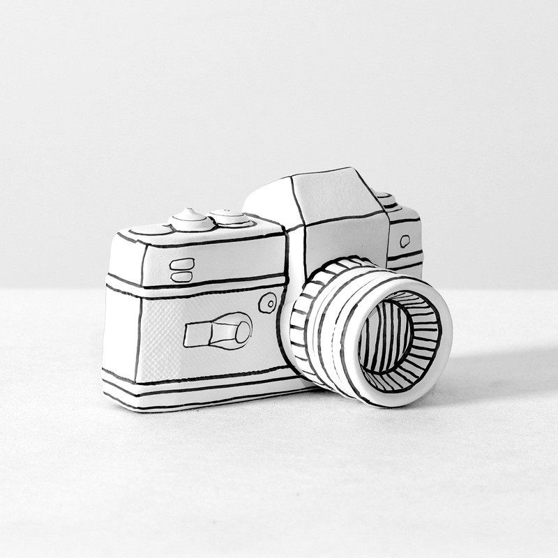 热销黑白线条手绘模型相机相机模型手绘样板间几何家居装饰品桌面,家居饰品,装饰摆件,淘宝优惠券,粉丝福利购,淘宝优惠卷