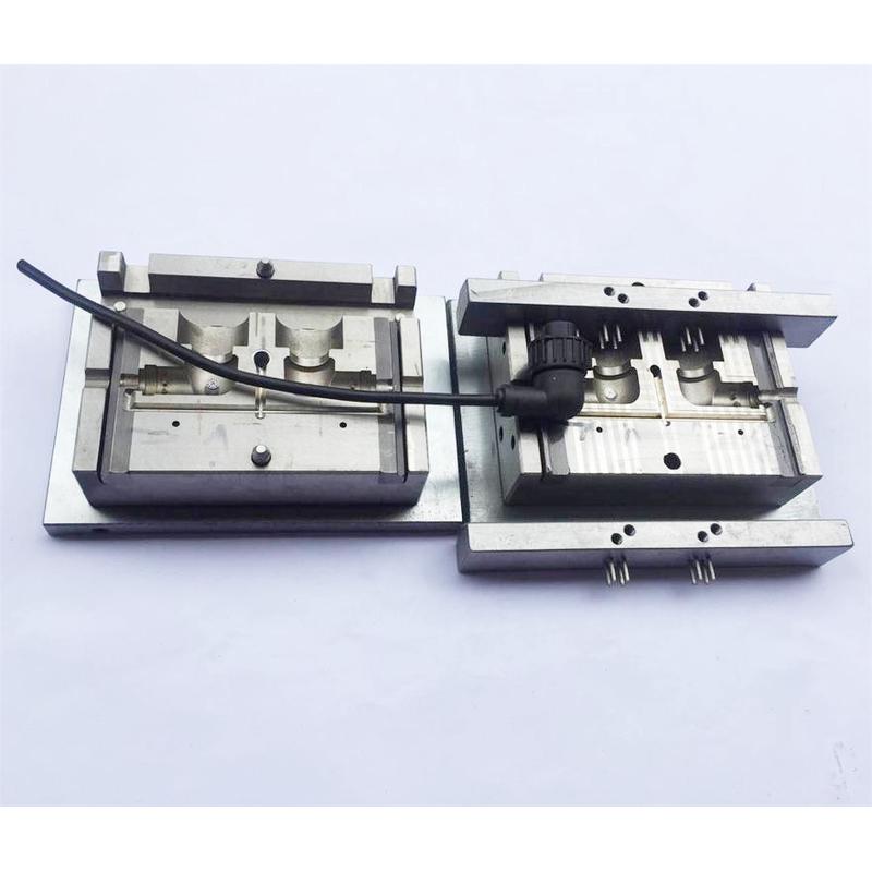 热销厂家注塑各式承接模具汽车弯头模具东莞精密模具