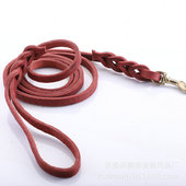 宠物用品牵引红色狗狗套装 牵引绳遛狗牛皮项圈定制厂家