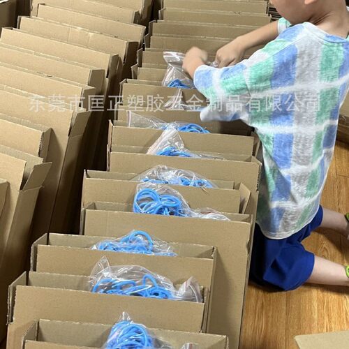 中空板塑料板鸡圈防潮易清洗小小鸡圈方便折叠收纳方便