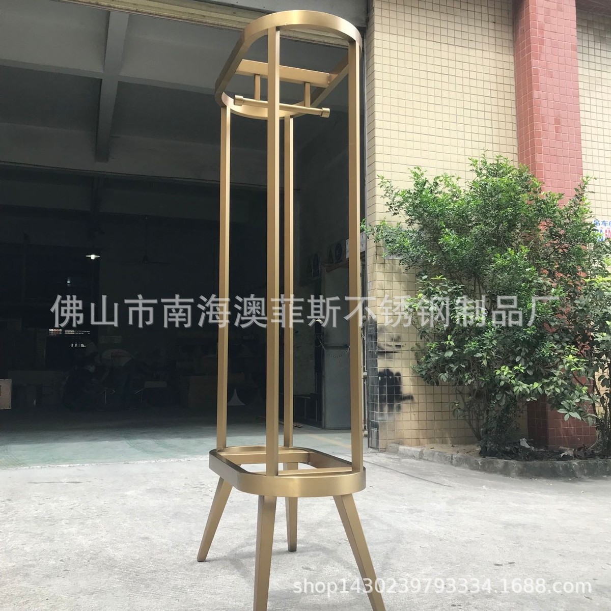 高档服装店货架展示架落地式男女时装店陈列架不锈刚中岛架