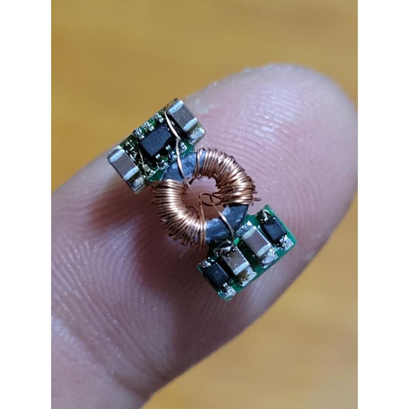 隔离电源模块,输入2-24V输出24V2w,7mmx14mmx4mm,5倍电压范围