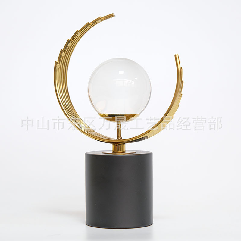 地球仪桌面摆件办公室高级感会议室创意老板台金属水晶球装饰品