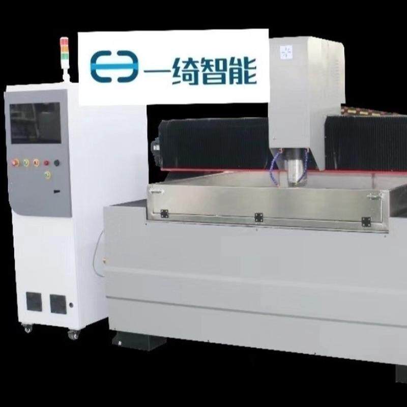 厂家供应1325电木板行业铜铝加工烫金板行业三轴丝杆金属雕刻机