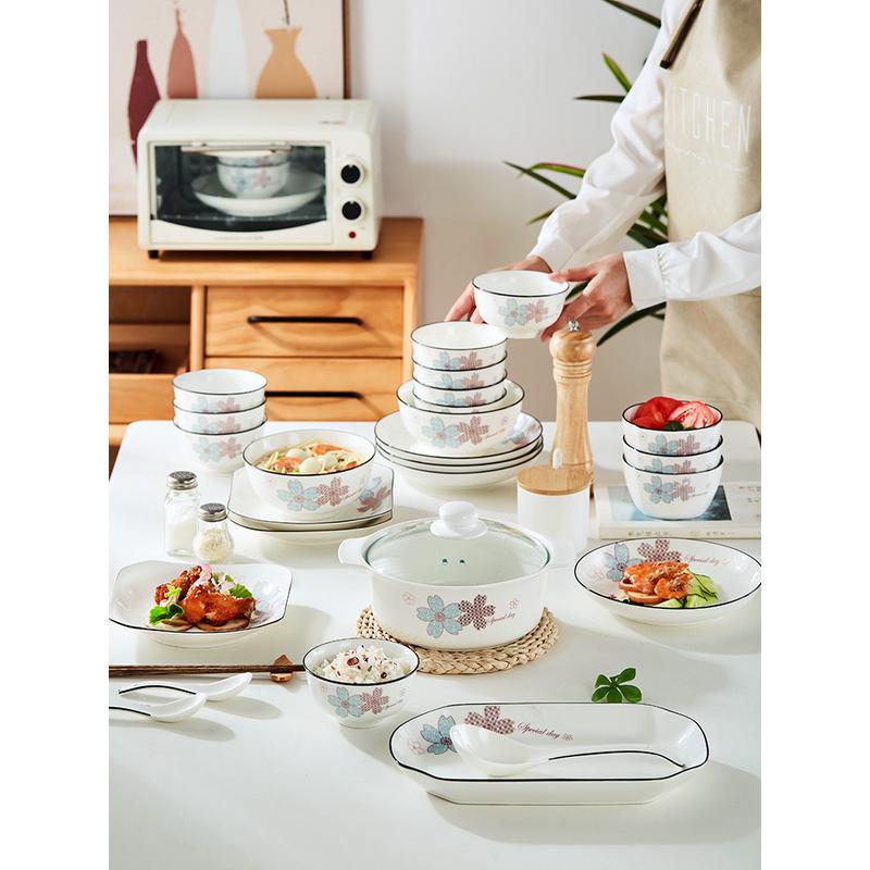 zb6m批发碗碟套装家用2023新款餐具陶瓷碗盘高组合颜值乔迁送礼套