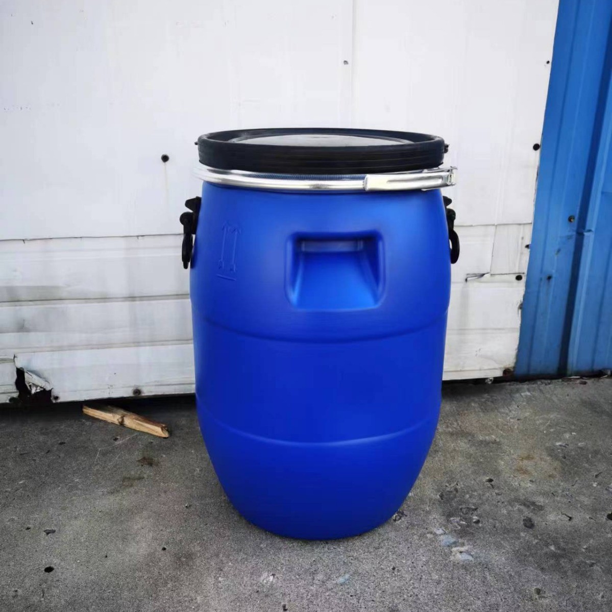 山东塑料桶50升抱箍桶60升化工桶桶30l圆桶 125升 200升l 50l法兰