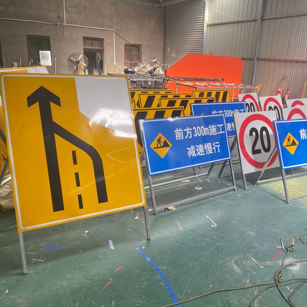 厂家交通市政施工标识标牌道路交通指示牌反光指示牌铝板