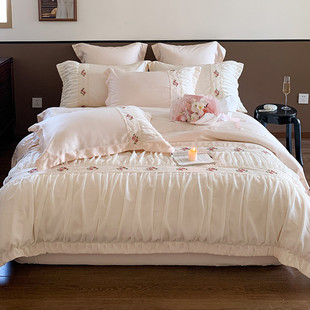 a524春夏少女风凉感80支兰精天丝四件套蕾丝床单丝滑被套刺绣床上