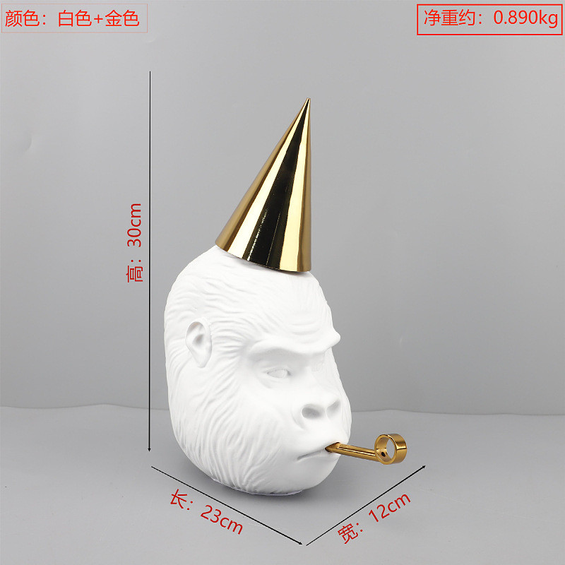 北欧创意吹卷哨猩猩酒店雕塑摆件客厅玄关动物桌面电视柜家居饰品