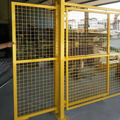 仓库车间隔离网加厚铁丝网围栏网栅隔离设备仓储防护网工厂护栏网