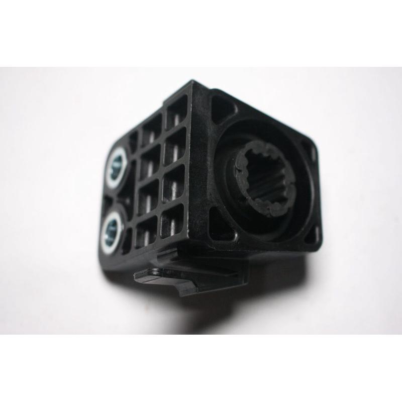 热销p5j1-15-241水箱马自达j59/j59y适用于上支架r