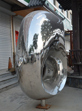 雕塑广场商场室外大型不锈钢镜面艺术设计公园金属景观道路摆件