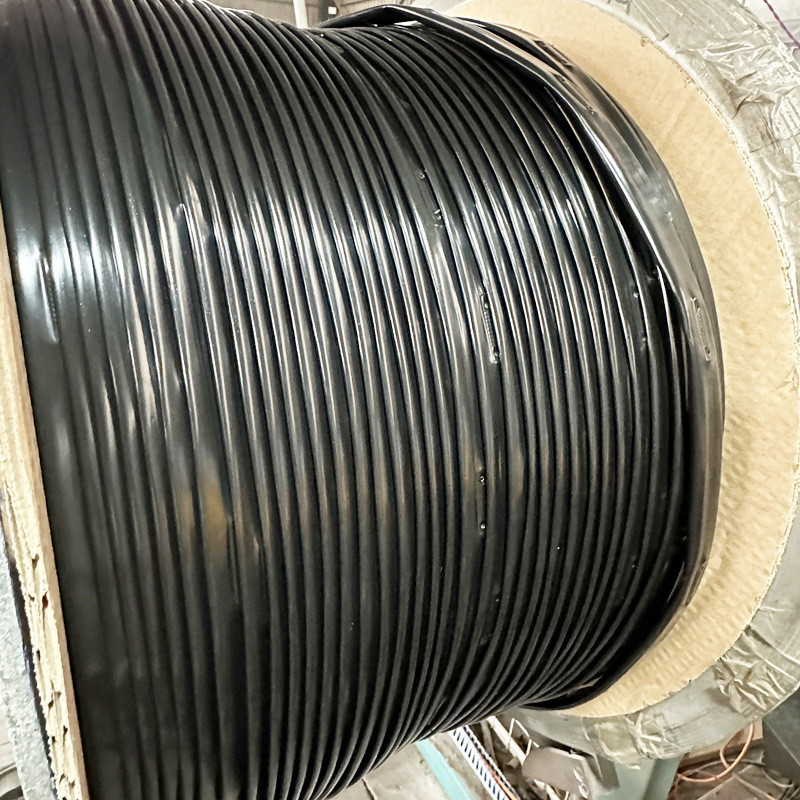 內镶灌溉滴灌带16mm内镶贴片式单双孔滴灌孔距多样节水贴片式滴