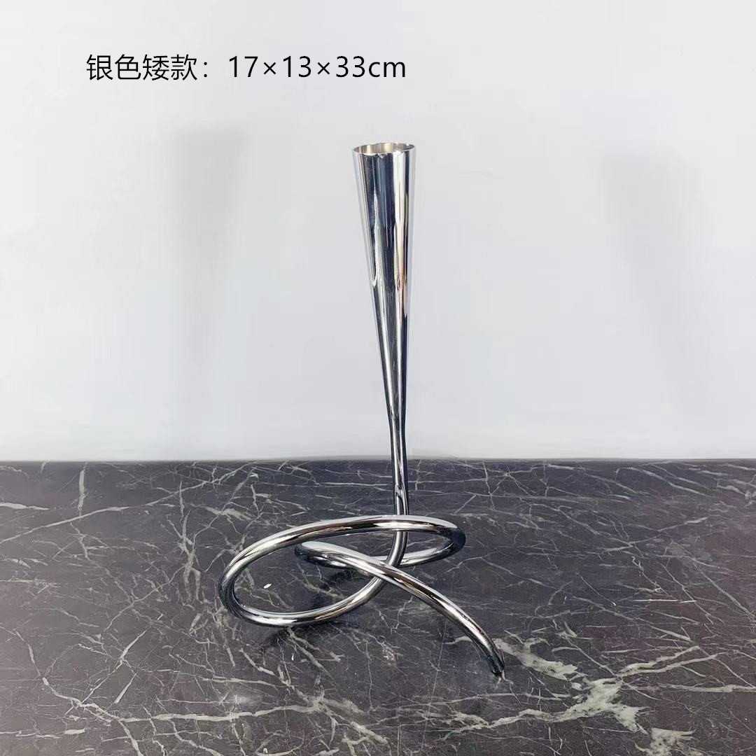现代简约欧式几何l形扭转烛台摆件样板房售楼处软装餐桌饰品