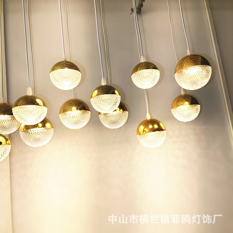 新款亚克力10头发光圆球精灵球婚礼吊灯场地布置道具舞台装饰灯