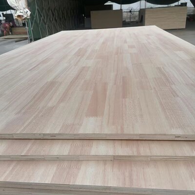 橡胶木指接木板直销实木板多规格家具衣柜板批发木板板材