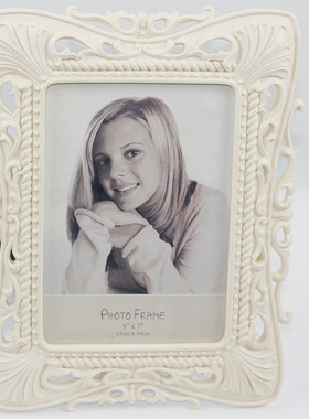 简约欧式复古摆台婚纱照创意工艺品摆件树脂相框乔迁工厂直销礼品