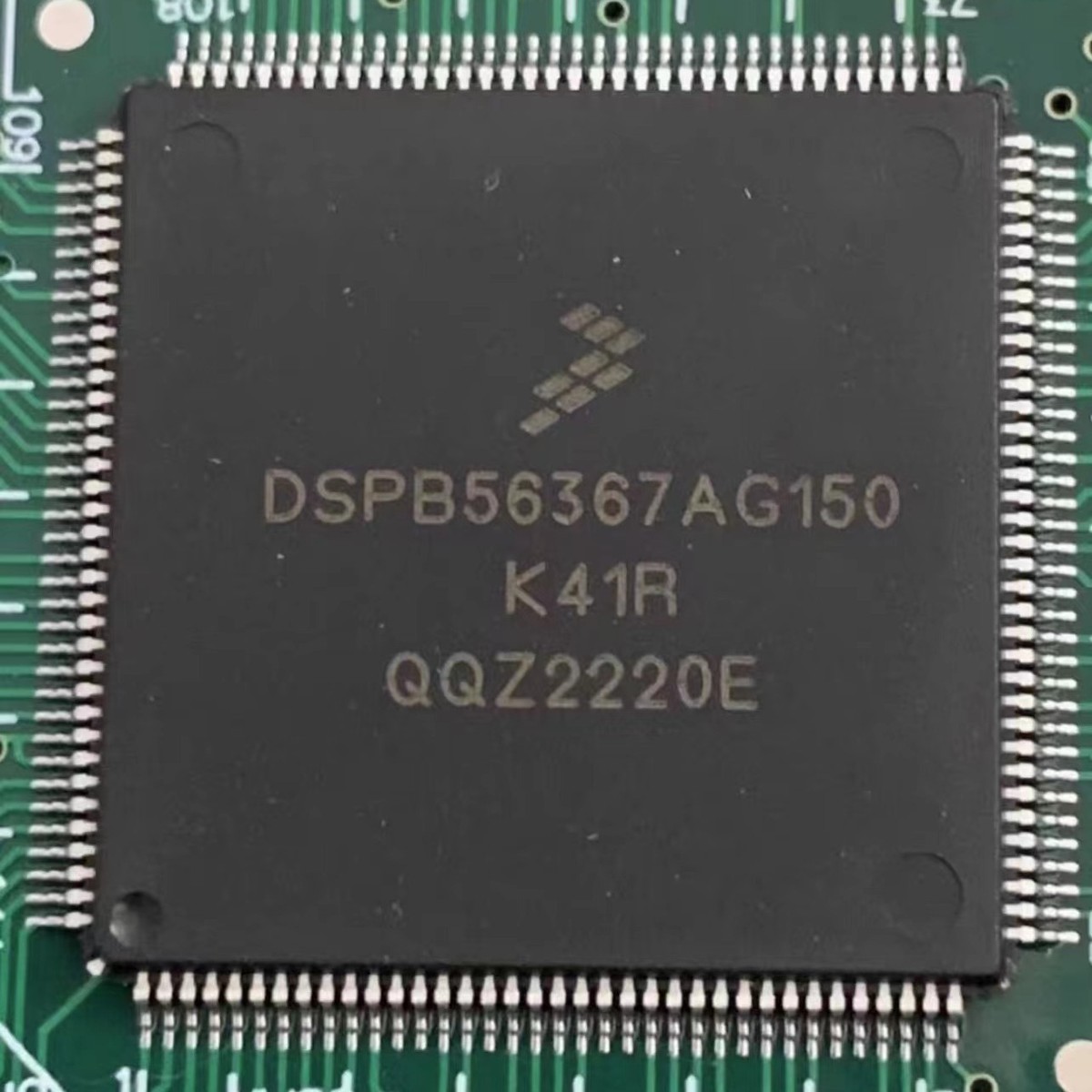 DSPB56367AG150QFP144DSP数字音频信号处理器芯片