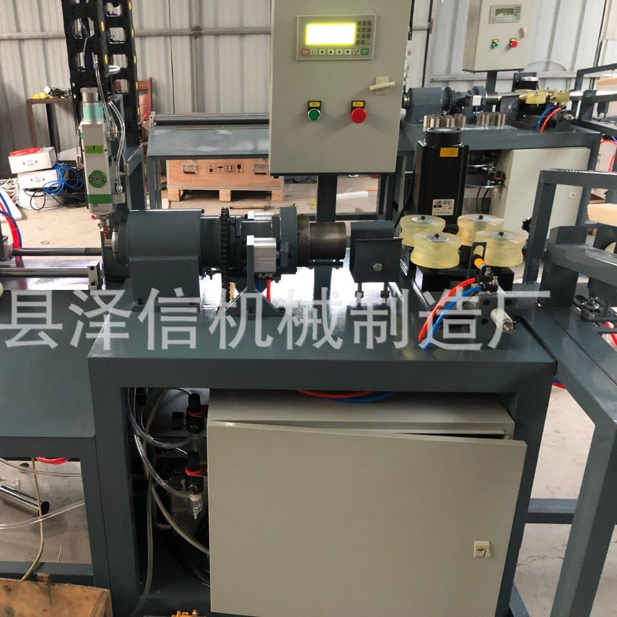 不锈钢圆管送料切管机半自动人工激光激光切管机管材激光切割机