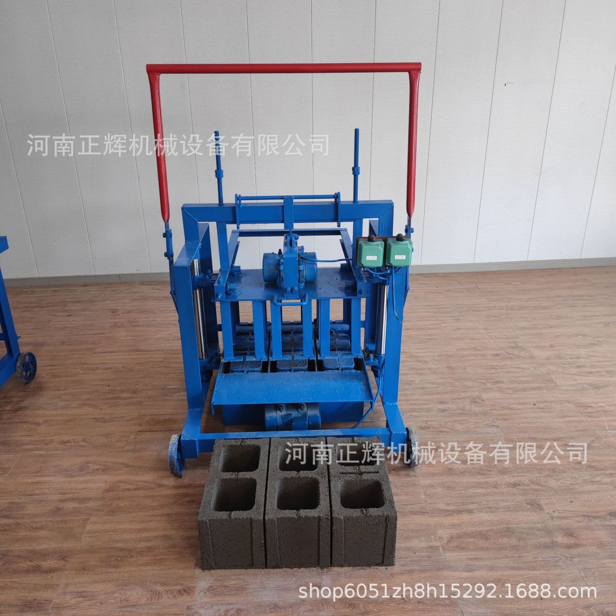 家用小型移动混凝土水泥免烧制砖机砖机配多套模具生产不同规格
