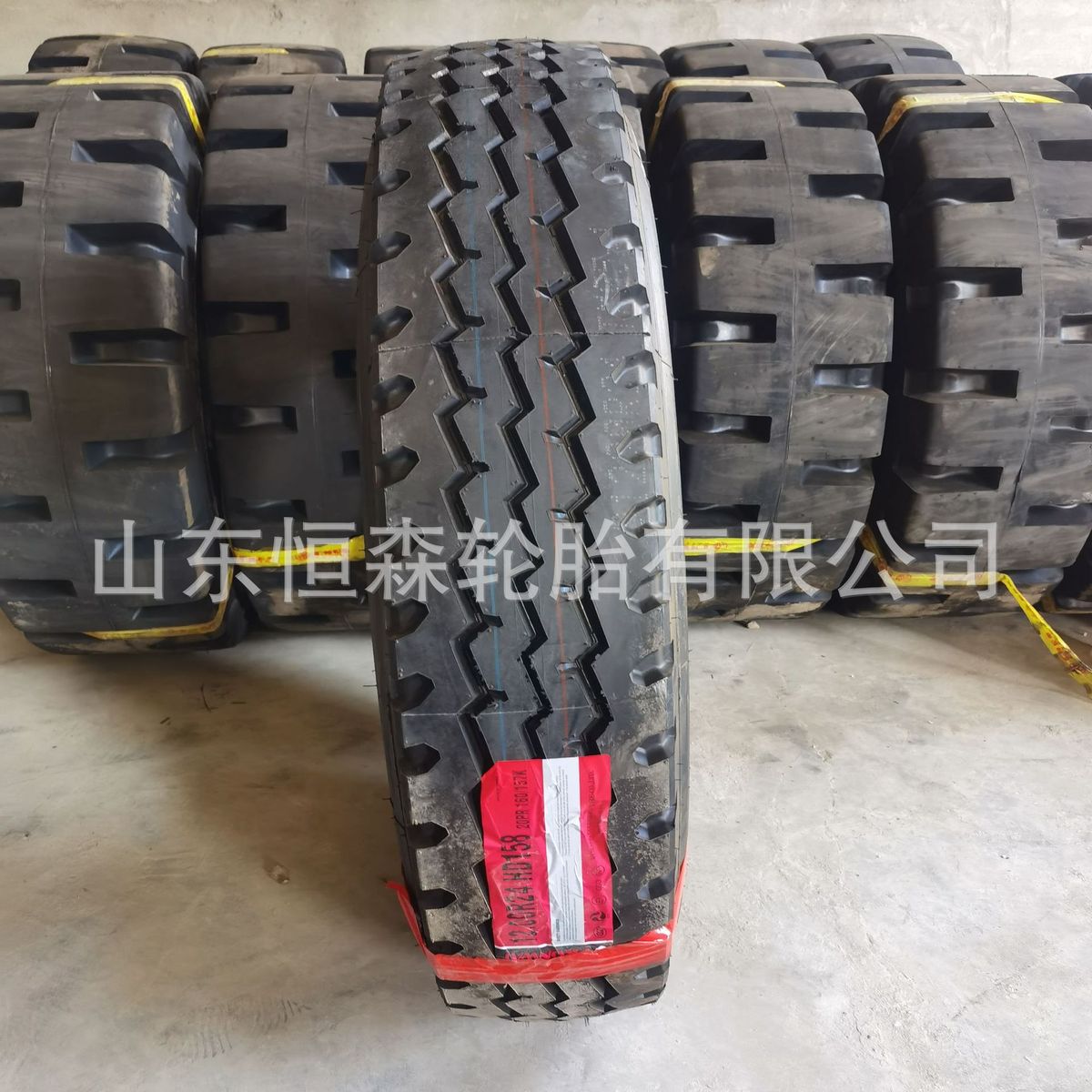 热销供应中联吊车轮胎1200r24325/95r24工程起重机轮胎385/95r25