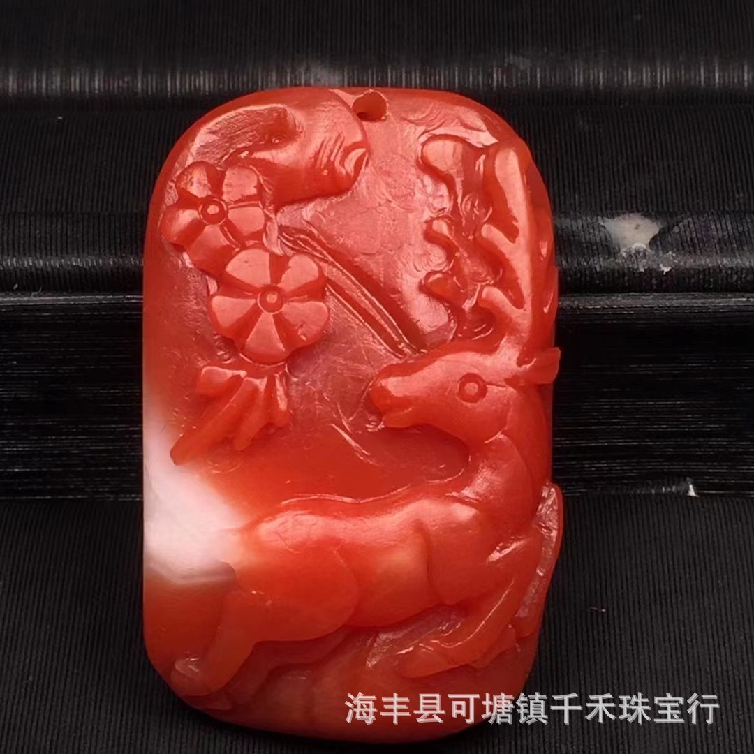 天然保山南红玛瑙吊坠批发独特百搭南红雕刻件吊坠一路有你厂货源