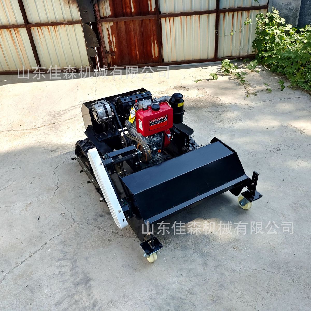 草坪修剪打草小型履带遥控割草机农场园林除草智能遥控碎草机