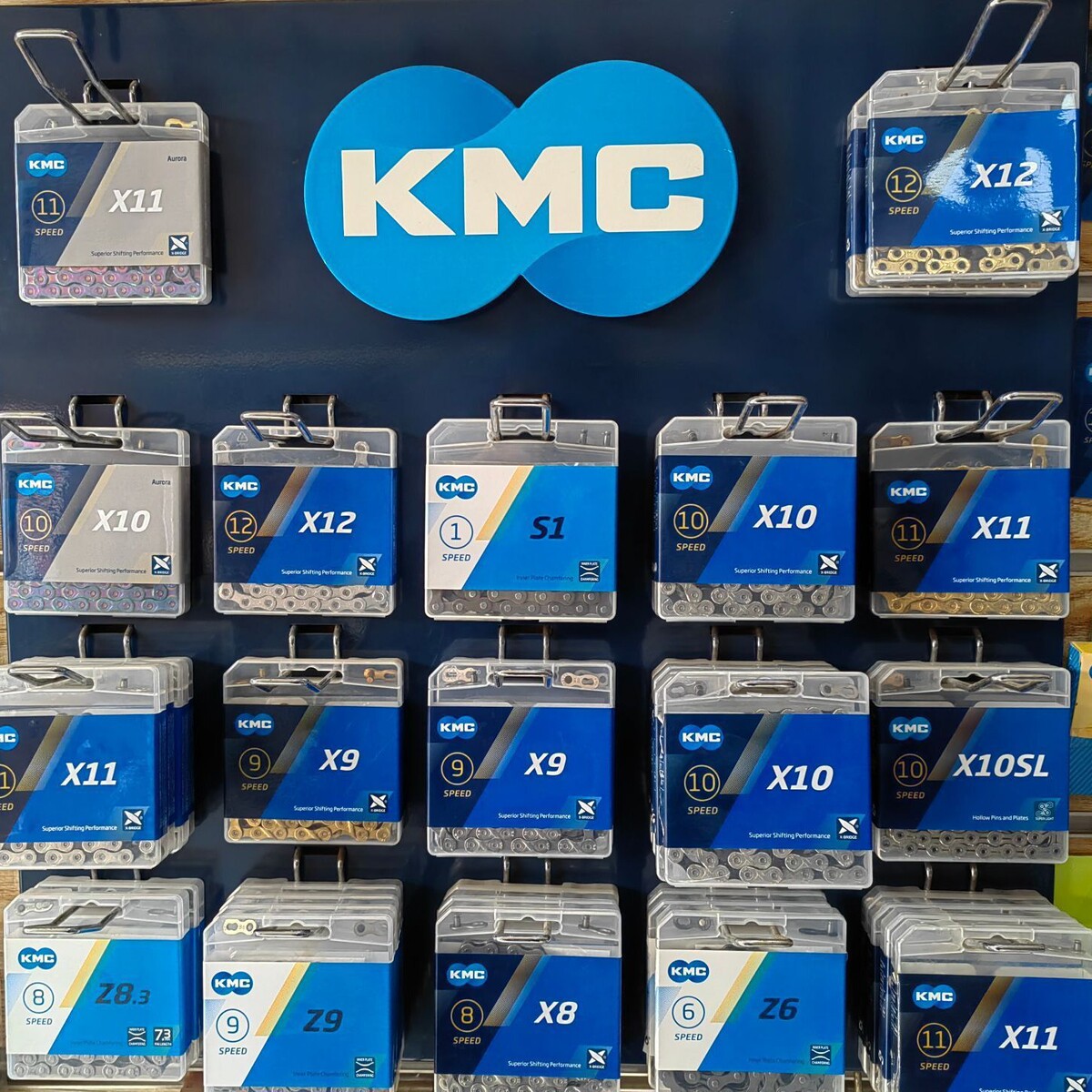 桂盟kmc链条z8z9x8x9x10x11x12速公路自行车折叠车变速链子