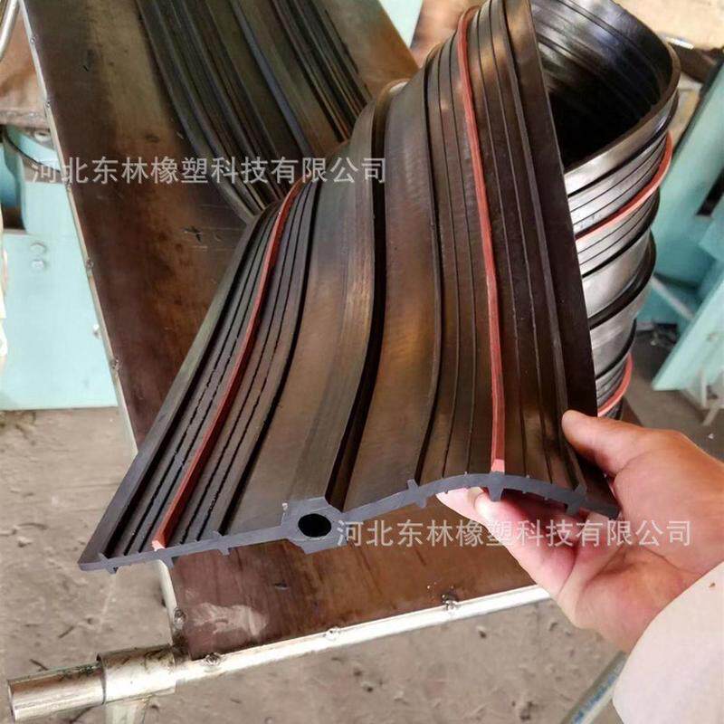 施工缝钢边橡胶止水带式埋式外贴中背贴式遇水膨胀止水带厂家
