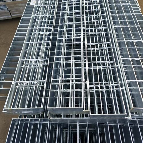 不锈钢钢格板定制长型钢格板脚踏建筑排水沟地沟盖板镀锌钢格板
