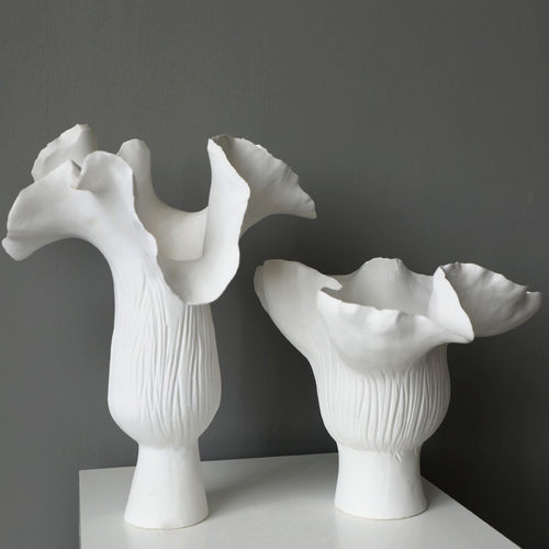 热销现代简约卷陶瓷不规则白色边花器花瓶摆件样板房客厅玄关装饰