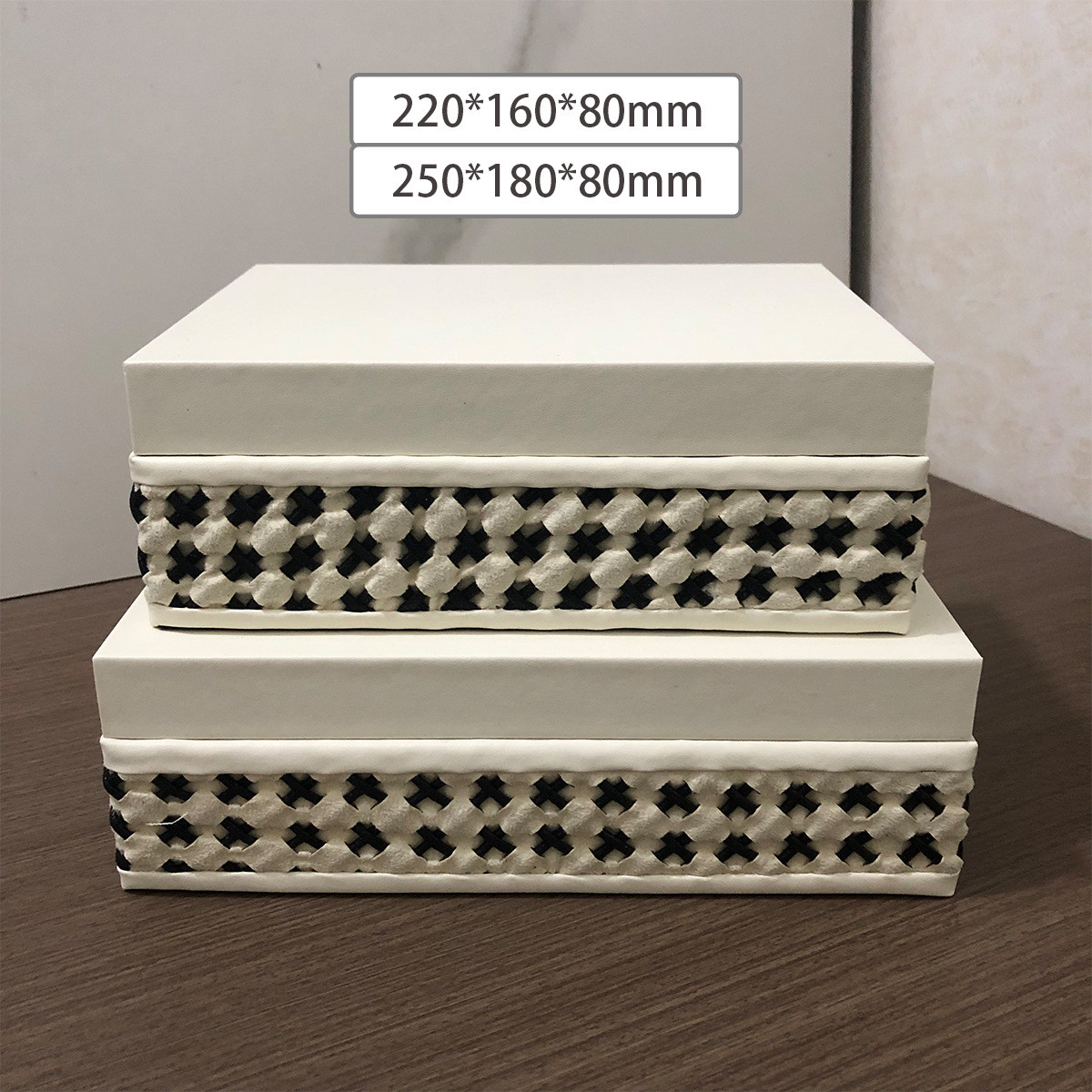 新中式皮革手工编织装饰盒摆件轻奢工艺品女生首饰收纳桌面摆设