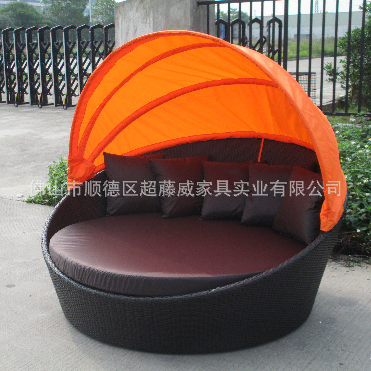 户外藤制藤编藤艺家具户外躺椅圆床家具户外躺床