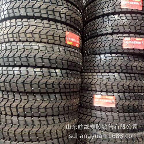 热销质优轮胎900r20st928载重卡车钢丝轮胎自卸车轮胎出口耐磨