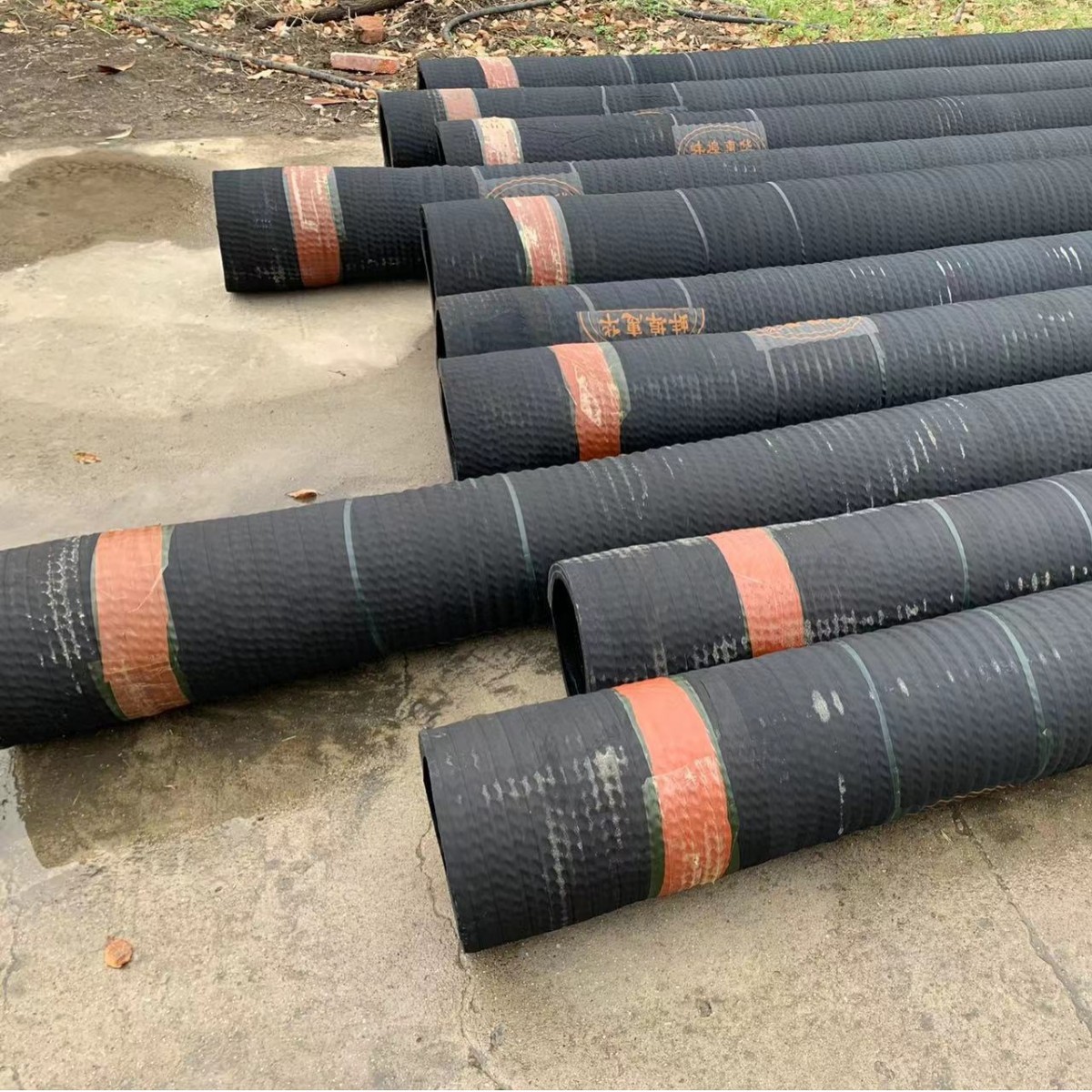热销黑色耐磨钢丝管吸砂管管吸水管耐压耐磨吸沙抽砂大口径吸排泥