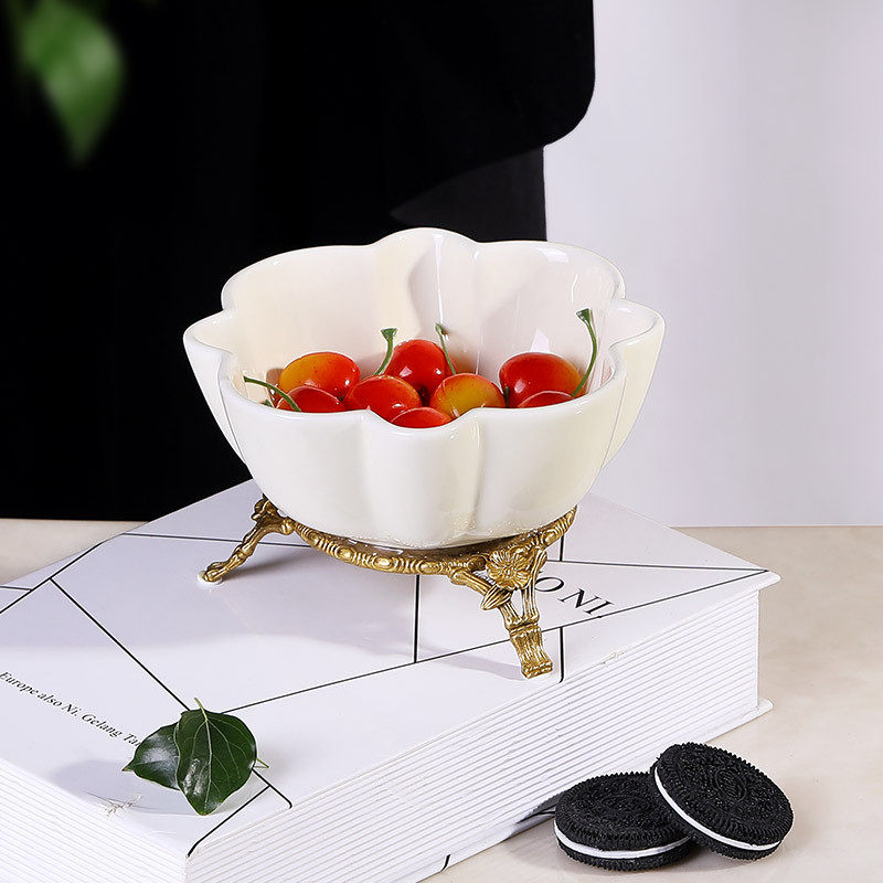 热销客厅家用水果盘茶几装饰黛绿收纳盘陶瓷欧式小摆件创意干果盘