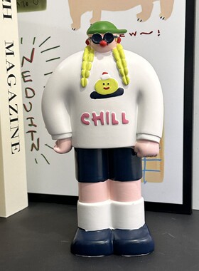 ins风纯手工手绘摆件客厅高级感女强人撞色摆设卧室桌面家居装饰